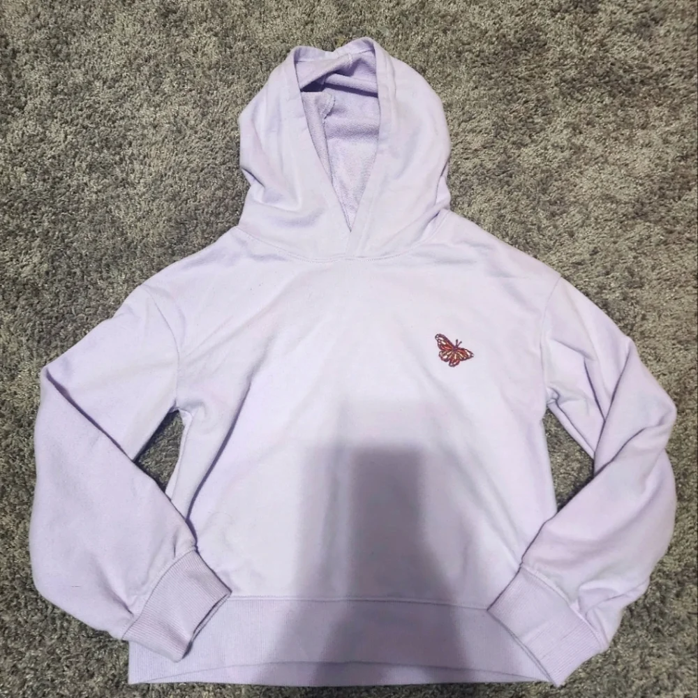 Girls size M purple hoodie - Picture 1 of 3
